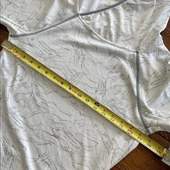 Patagonia Sunshade Pullover Hoody long sleeve size Small green white - Picture 6 of 14